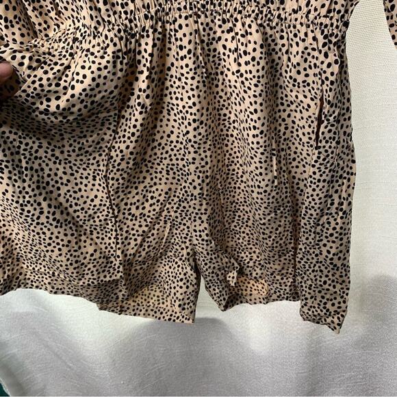 Anthropologie BeachGold polka dot romper size medium blogger favorite Chelsea‎ - Picture 5 of 8